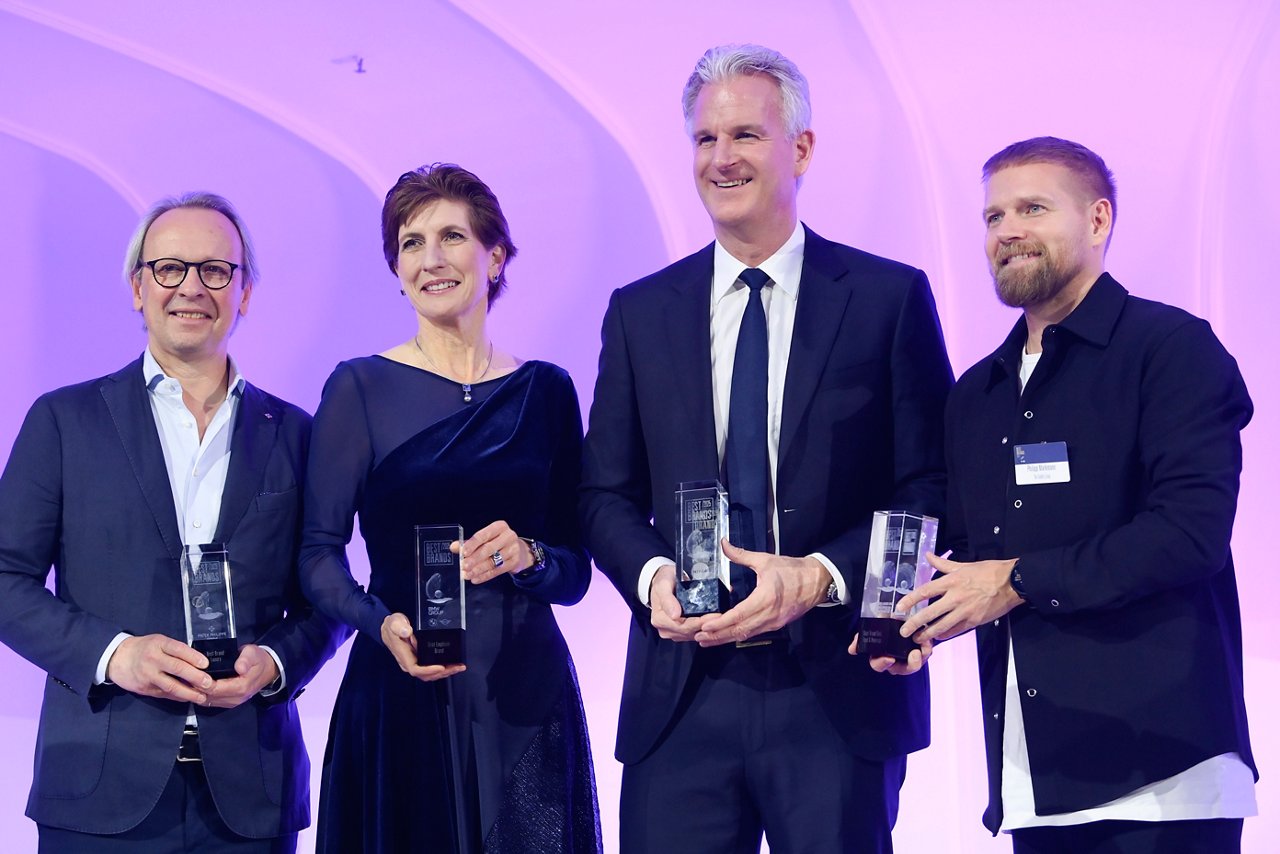 Yannick Michot (Geschäftsführer Patek Philippe Deutschland), Ilka Horstmeier (Mitglied des Vorstandes BMW Group), Christian Haensch (Beiersdorf AG), Philipp Markmann
/ Verleihung der Best Brands Awards 2025 im Hotel Bayerischer Hof in München am 26.02.2025
/ Foto: BrauerPhotos / D.Beckmann fuer Best Brands