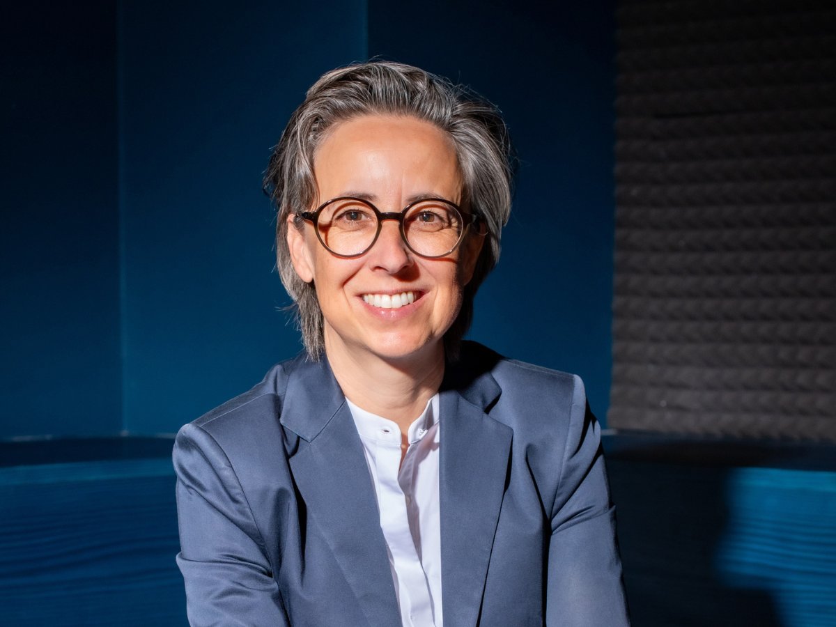 Portrait of Barbara Evans, Managing Director at Mediaplus International 