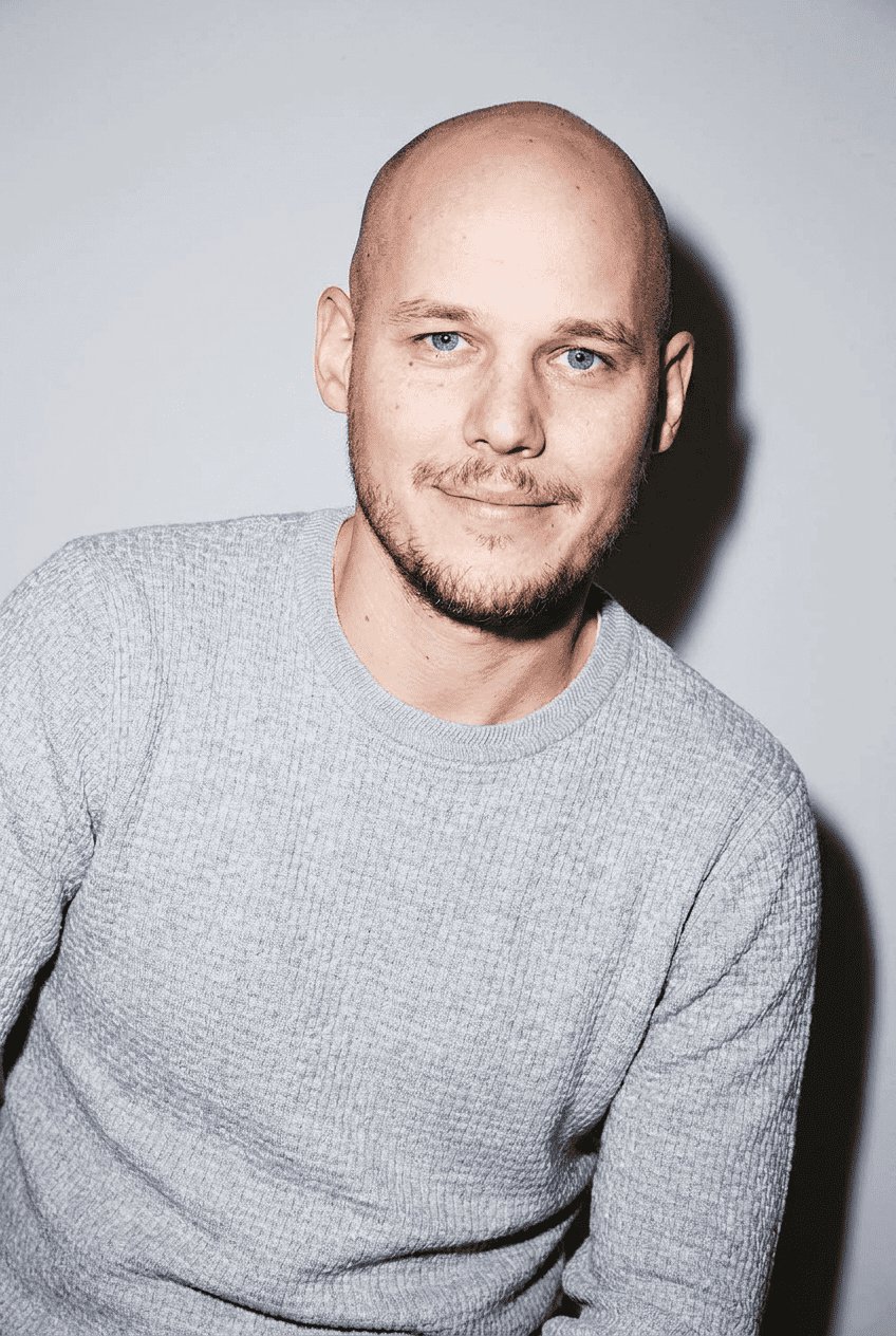 Bastian Schwarz - Ultra Rare Sarcoma