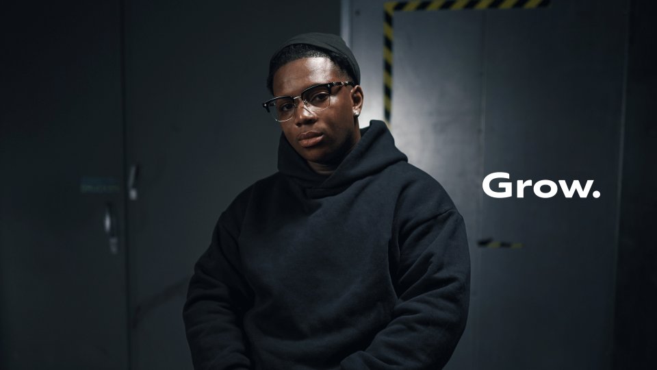 o2 - Elevator Pajel Grow Visual