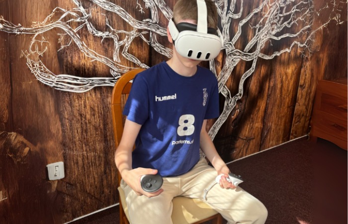 Chlapec skúša Hemovesmír 