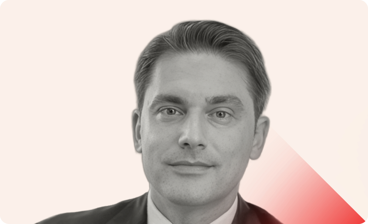 Luca Bernardinetti , Presidente y Socio director