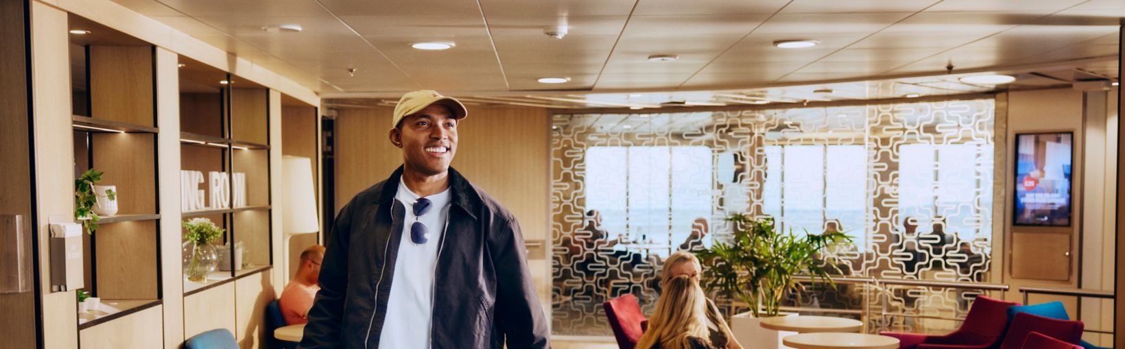 Retouch by: Wetouch Imagework