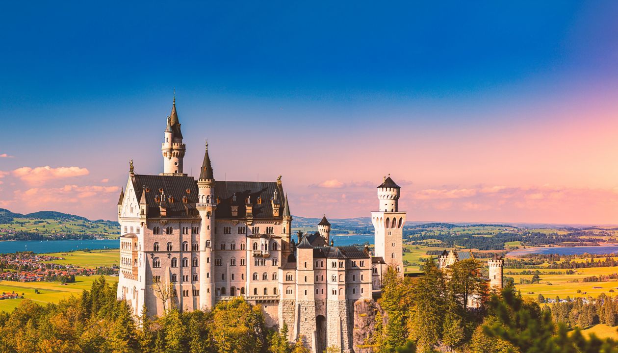 Beautiful view of world-famous Neuschwanstein Castle, the nineteenth-century Romanesque Revival palace built for King Ludwig II on a rugged cliff near Fussen, southwest Bavaria, Germany, Europe