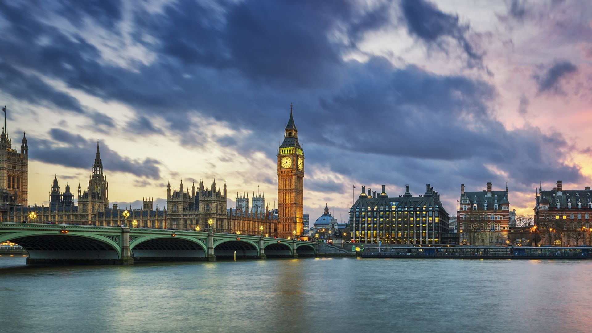 Panoramic view of Big Ben in London at sunset, UK. 