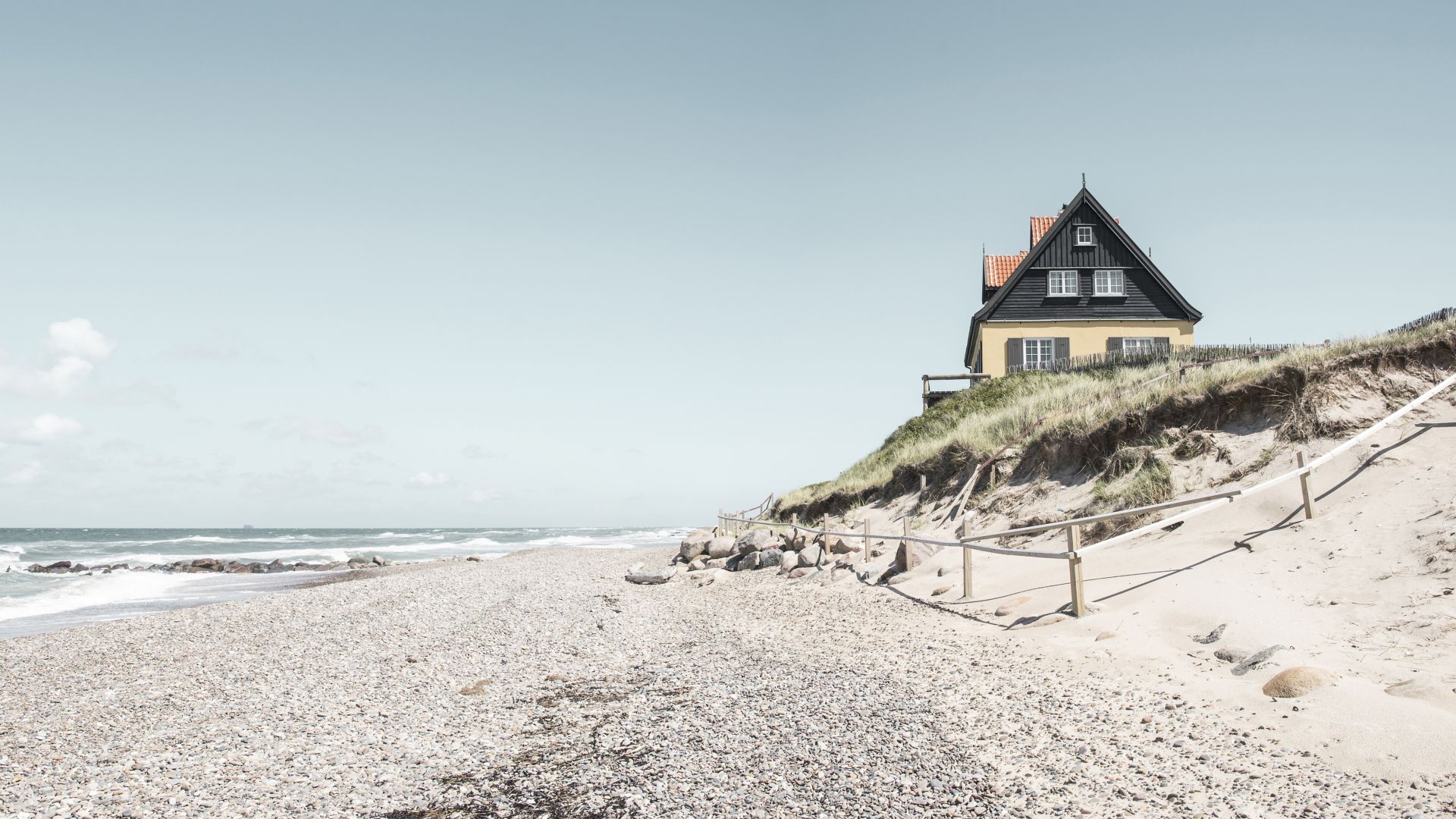 /content/dam/stenaline/en/images/destinations/denmark/20180615_skagen-beach-house.jpeg