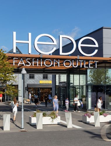 Indgang til Hede Fashion Outlet, Kungsbacka