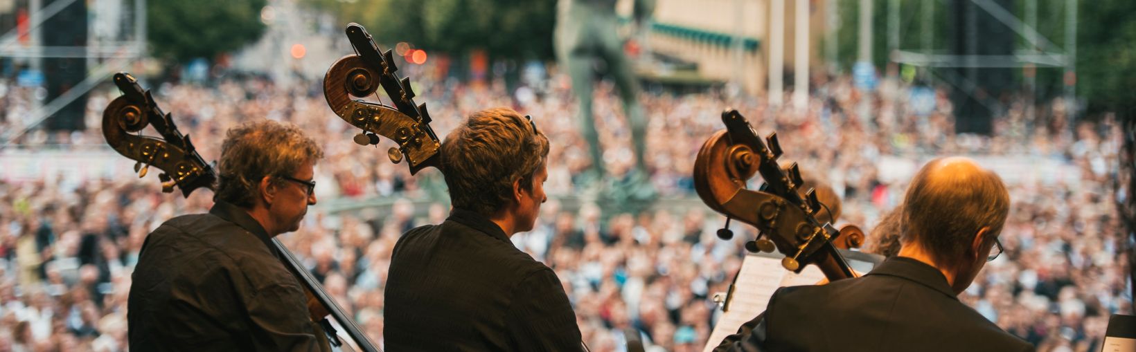 Performance during the Gothenburg Culture Festival 2018 at GÃ¶taplatsen.