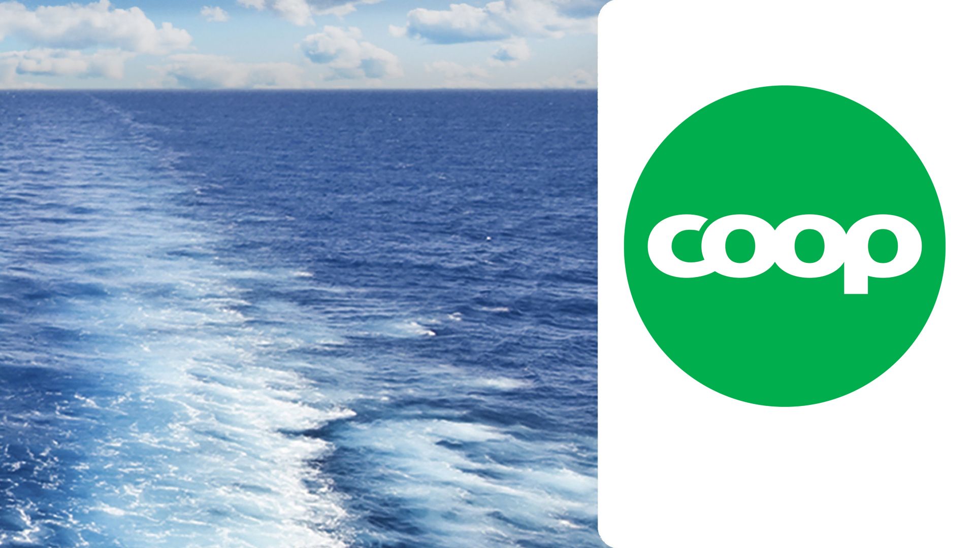 Skeppsvåg med ordet Coop på en vit bakgrund