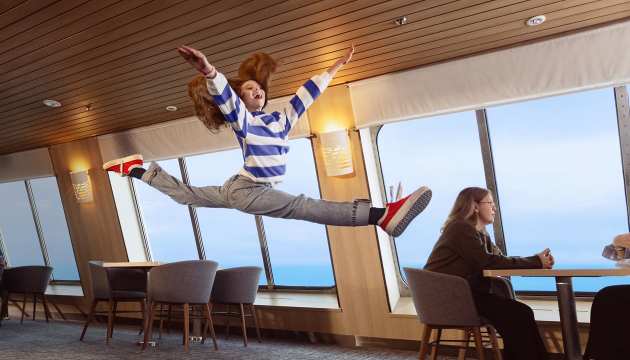 the Stena Line Way campaign - kid jumping