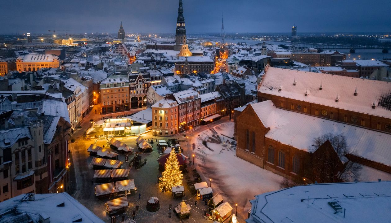 Riga Christmas Market - restricted use - Creator: LiveRiga