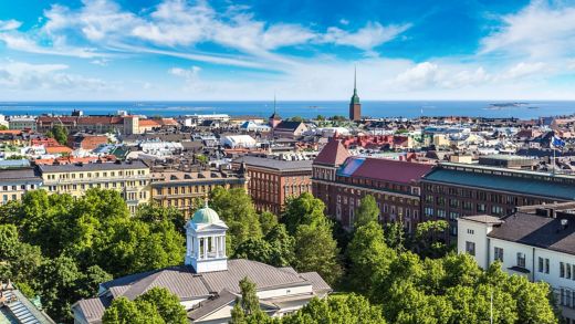Panoraminis miesto vaizdas iš paukščio skrydžio gražią vasaros dieną, Helsinkis, Suomija