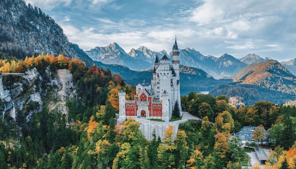 Schloss Neuschwanstein, Schwangau bei FÃ¼ssen, Schwaben, Bayern, Deutschland, Europa