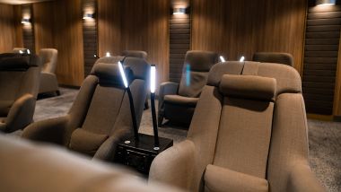 Modern recliner seating