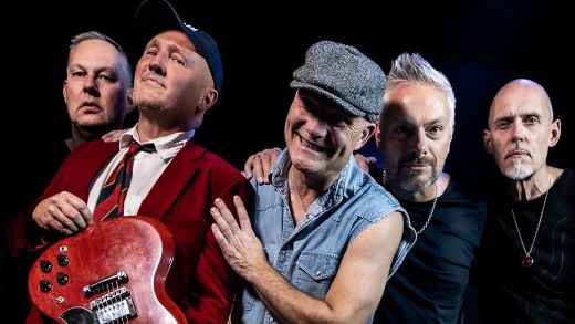 AC/DC tributeband Angus spelar live ombord på rockkryssning från Göteborg till Kiel