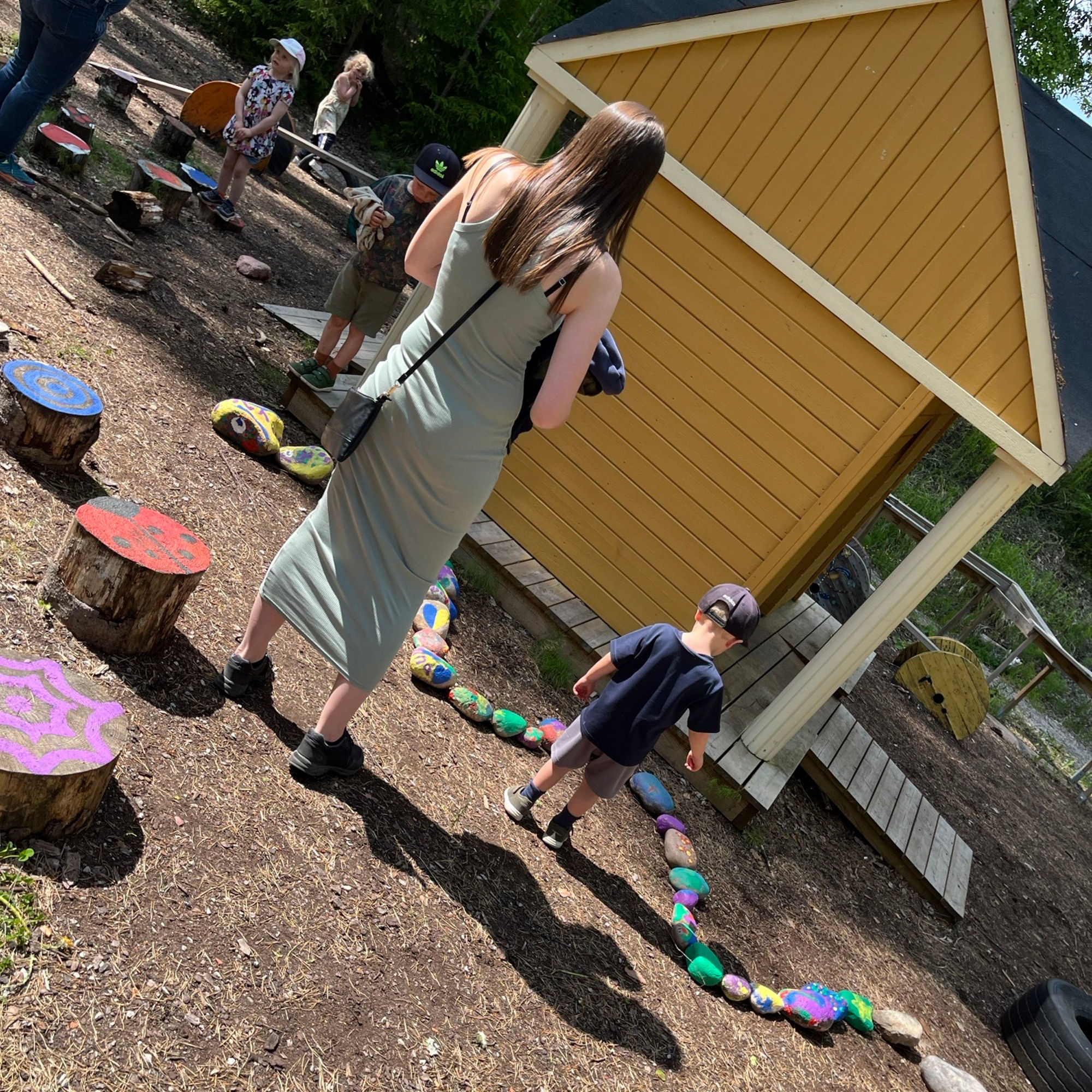 Invigning av Lilla Sparbanken i Mörksuggeparken i Rättvik