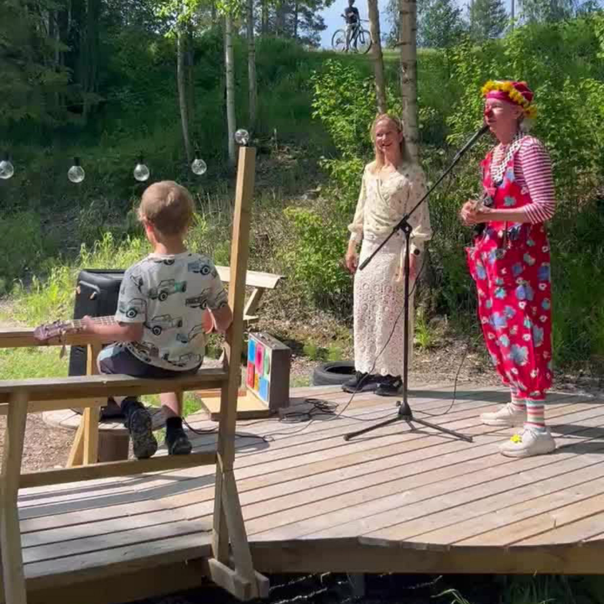 Invigning av Lilla Sparbanken i Mörksuggeparken i Rättvik