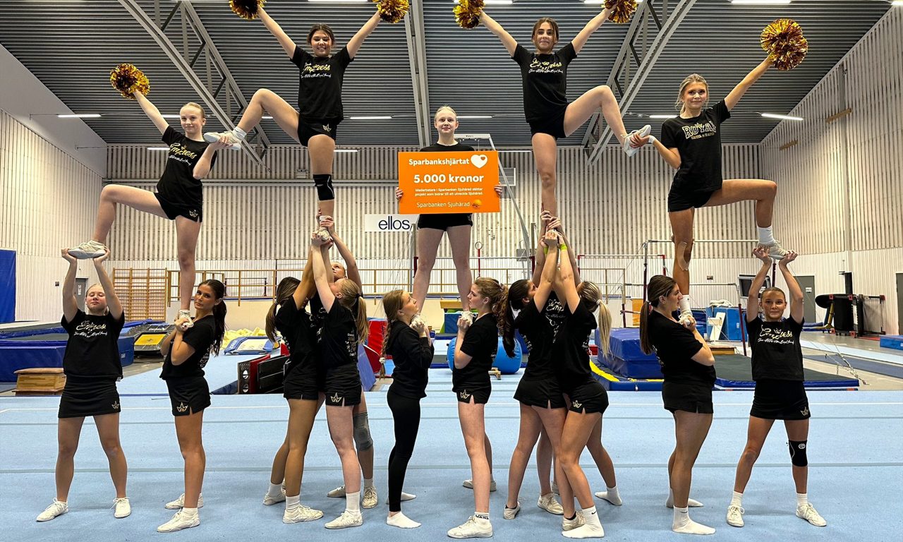 Sparbankshjärtat - Royal Cheerleading Empress