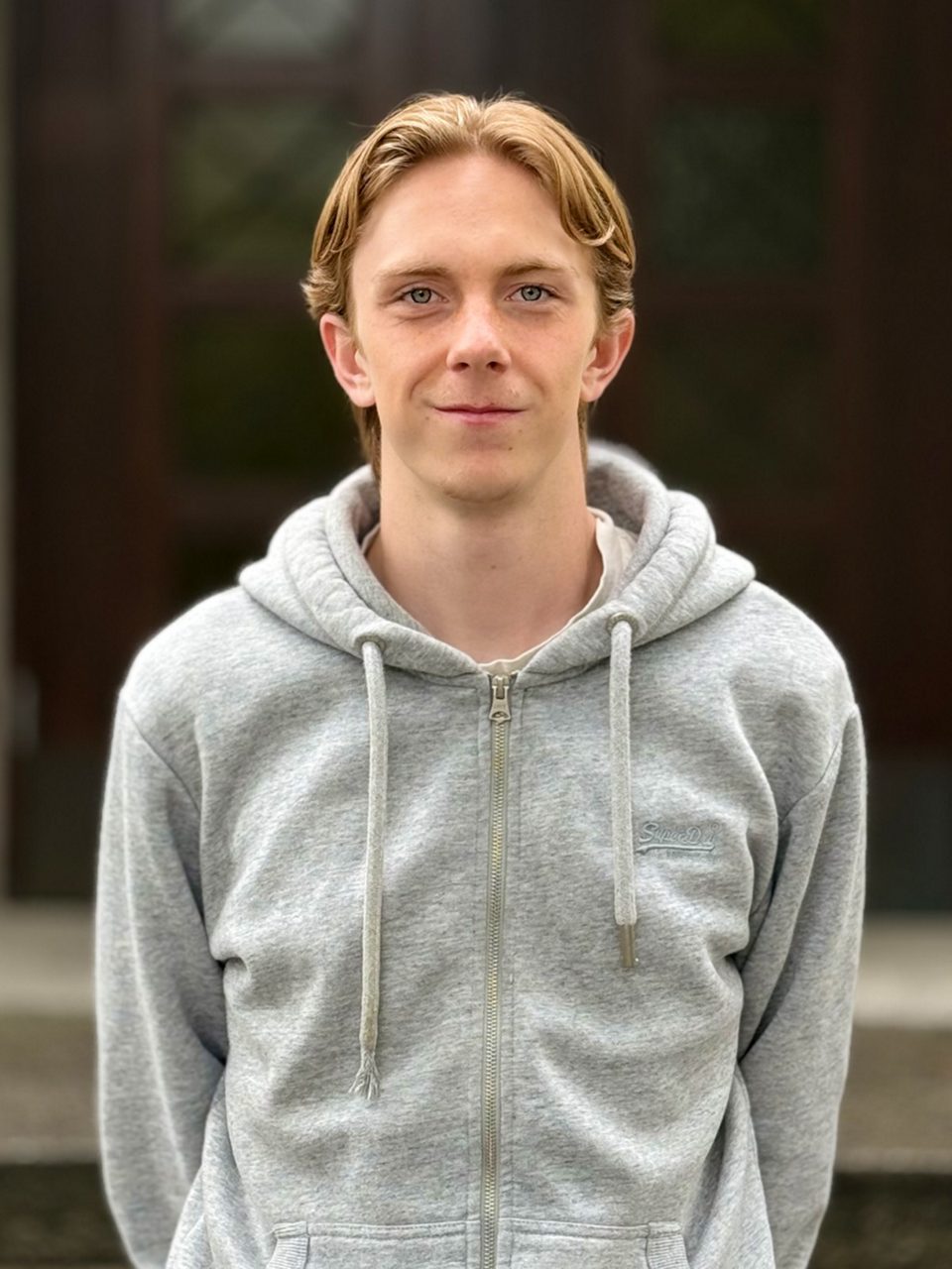 Porträttbild av Axel Tuomisto, drömjobbare 2025.
