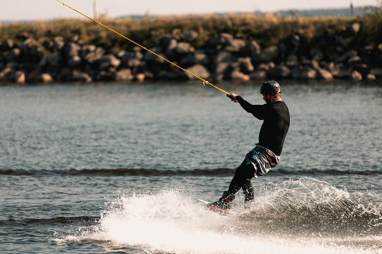 Man på wakeboard