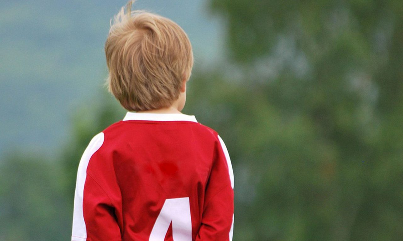 Ung fotbollsspelare