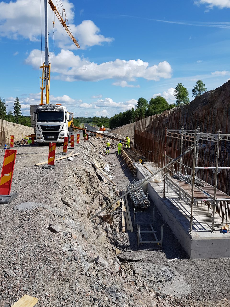 Per Hellestigs företag DBOB är specialiserade på broar, kajer och avancerade betongjobb.