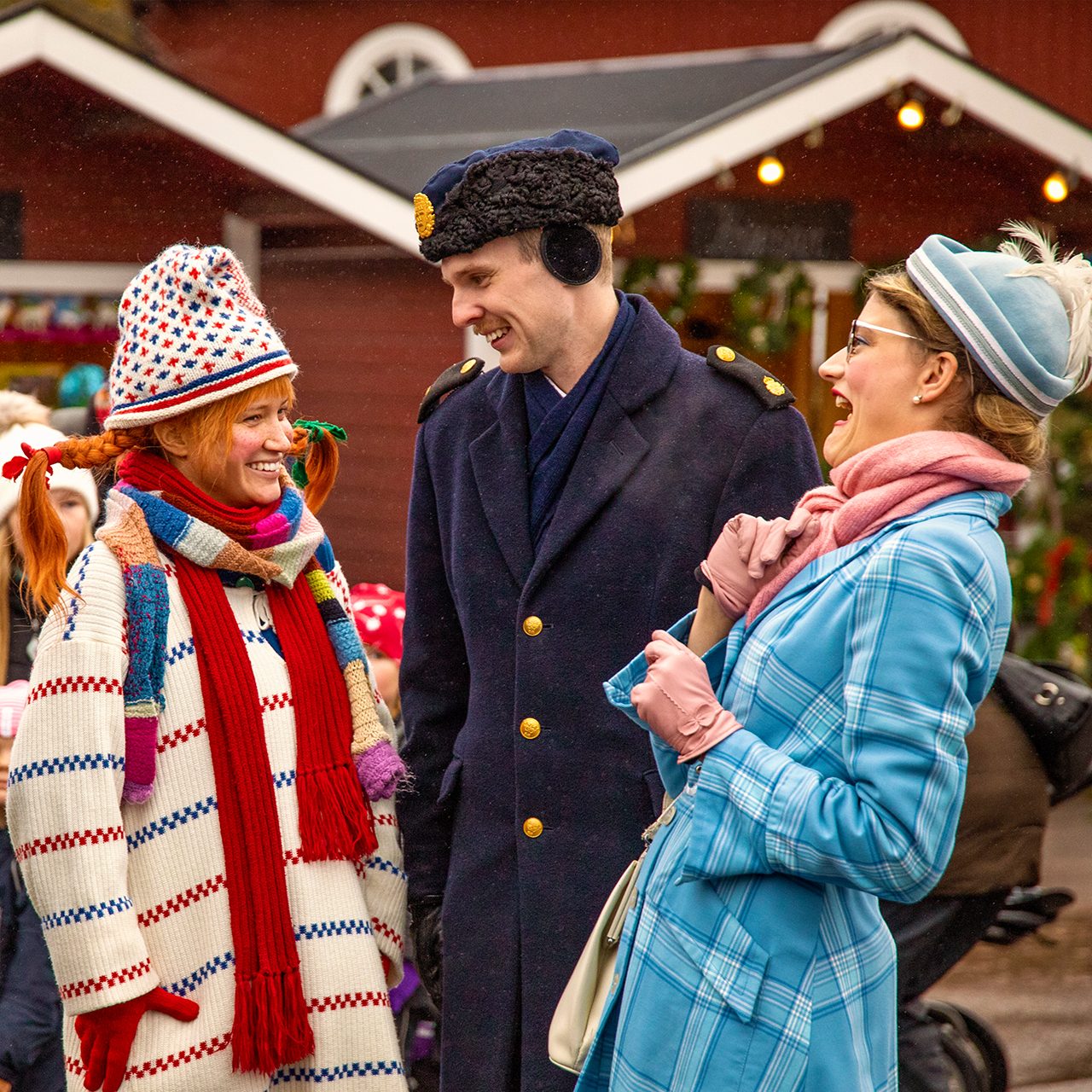 Pippi tillsammans med kling och fröken Prysselius