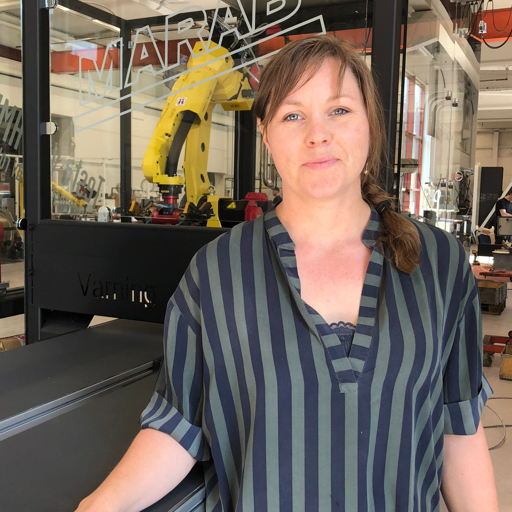 Marabs produktsionsanläggning i Orsa och vd Matilda Bastman.