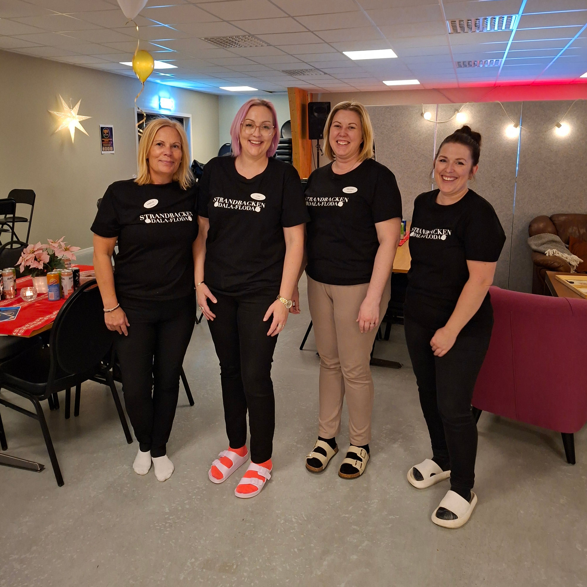 Bilder från ungdomsgården på Strandbackens Folkpark i Dala-Floda.