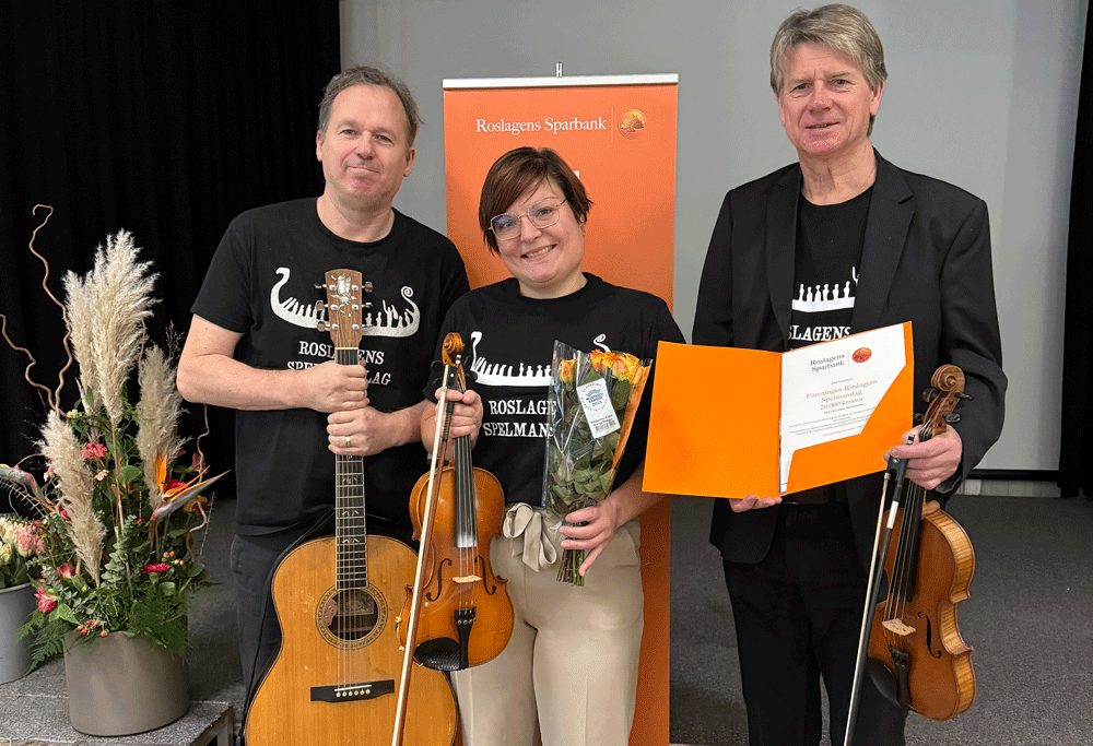 Bild på medlemmar i Norrtälje Spelmanslag