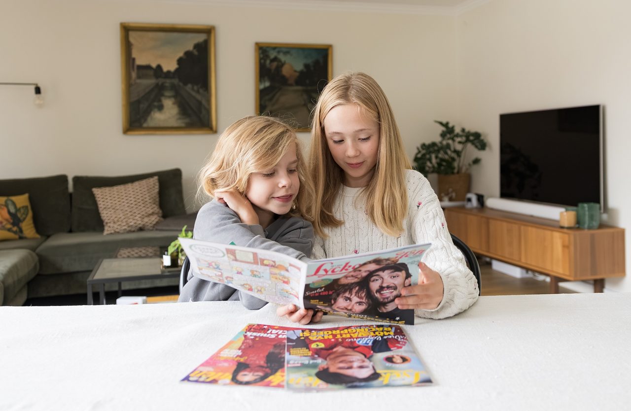 Barn som läser Lyckoslanten