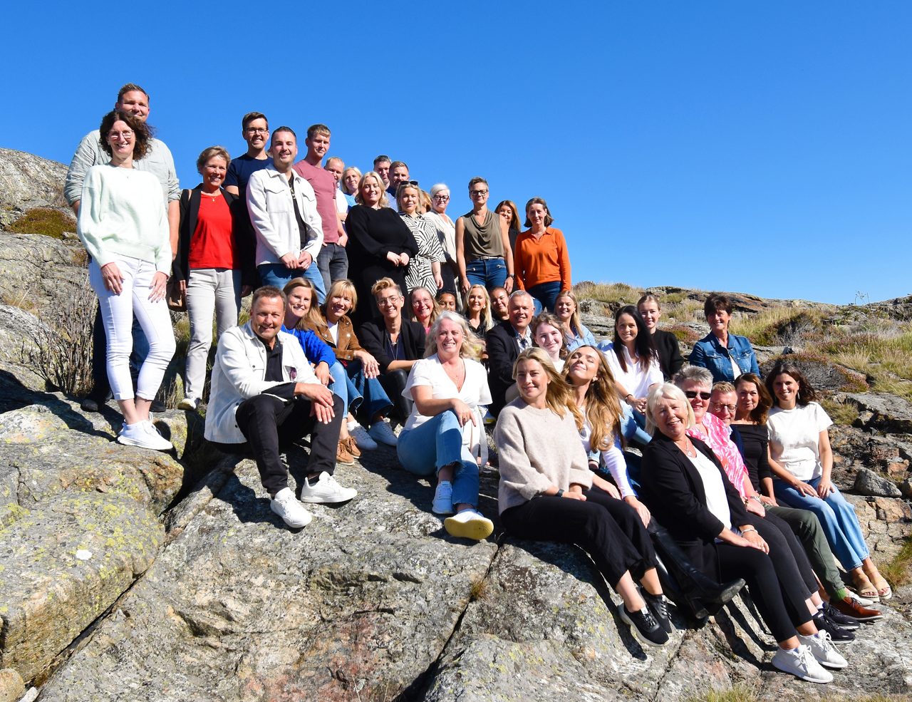 Gruppbild på Sparbanken Tanums personal