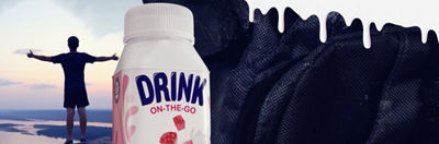 山上人站在四顶迷你