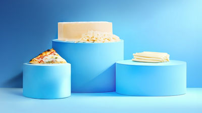 Pizza con queso mozzarella 