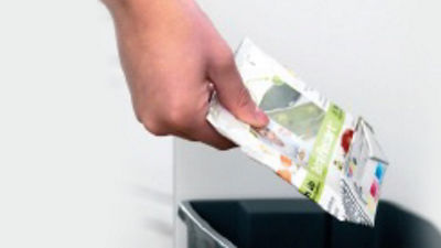 Easy to flatten for disposal