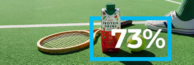 Embalagem de proteína na quadra de tênis
