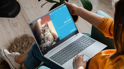 Pet food trend report on computer