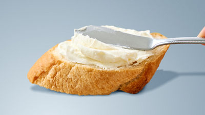 a bread with spreadable cheese
