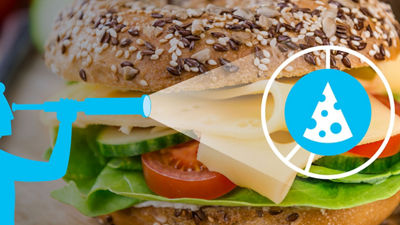 Bagel with gouda cheese 