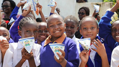 school children kenya