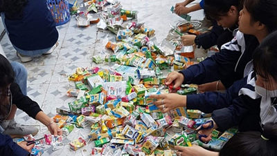 Tetra Pak cooperates with PRO Vietnam and Circular Action to pilot a model of purchasing used beverage carton in the community