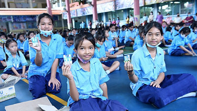 Tetra Pak school milk recycling project