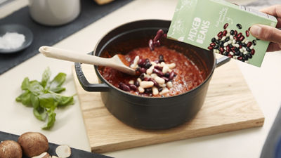 Frijoles en envases de cartón Tetra Recart