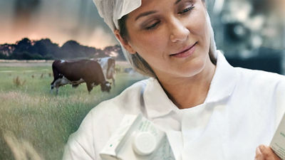 Setor lácteo em 2026: para o alto e avante! Por Ana Paula Forti, Diretora da área de Processamento da Tetra Pak Brasil.