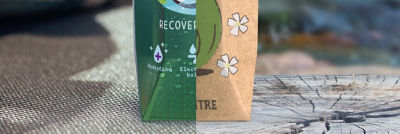 2 packages, 2 decors