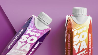 2 emballages de boisson au soja
