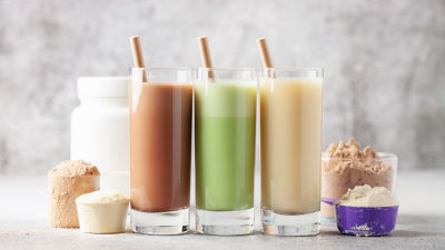 3  smoothies and powder