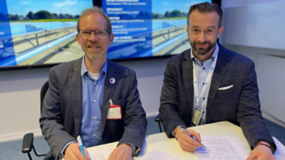 signing the contract