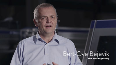 Screenshot of Bert-Ove Bejevik talking about the magic inside Tetra Pak homogenizers