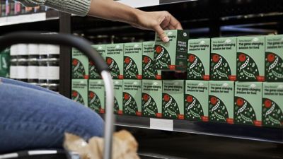 Choosing Tetra Recart carton packages in store